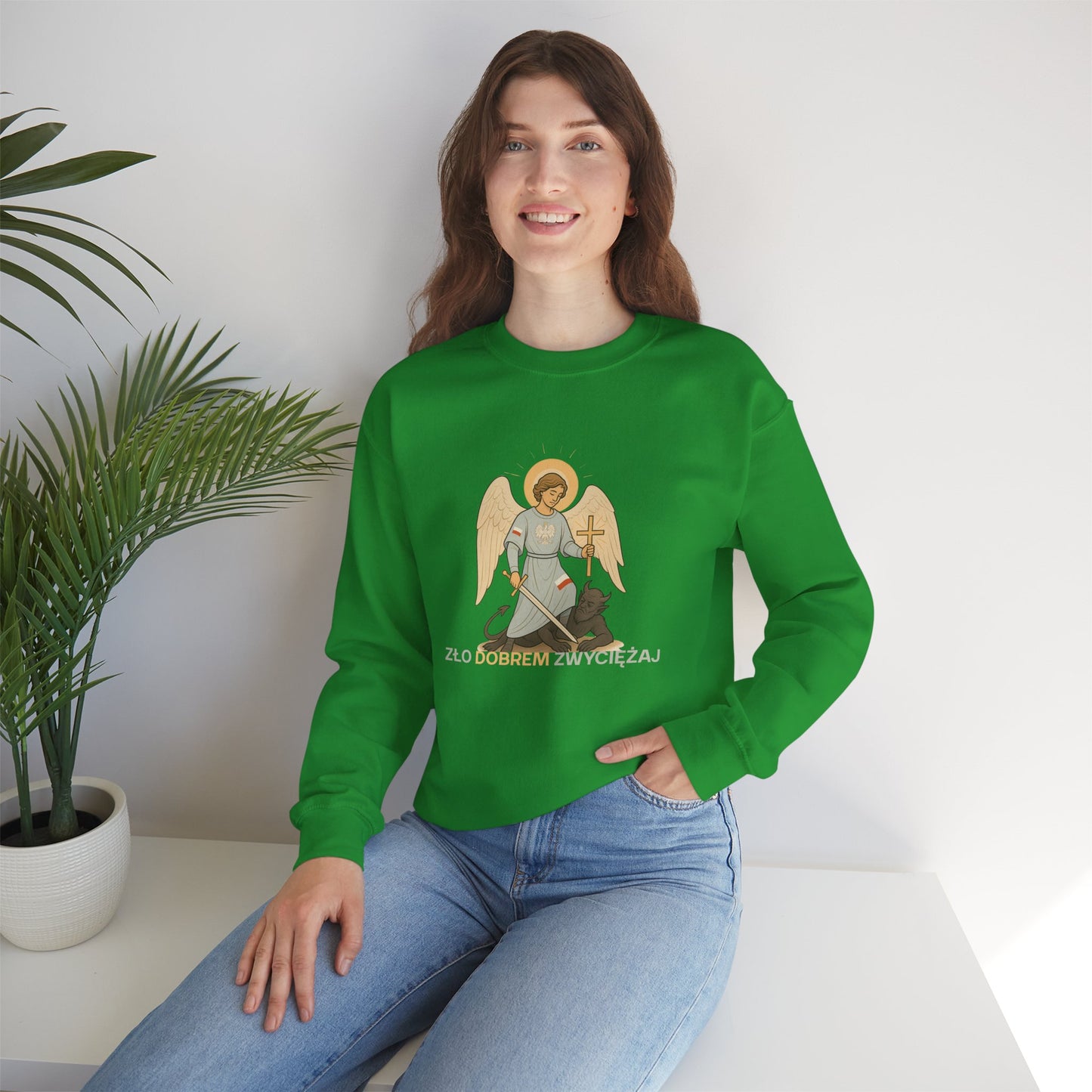 Unisex bluza „Zło dobrem zwyciężaj” z archaniołem – siła, która ma twarz łagodności
