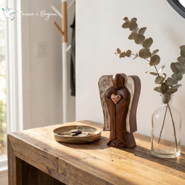 Anioł – Ręcznie Rzeźbiona Skrzyneczka (14 cm)